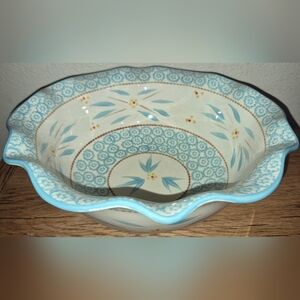 Tara Temptations Old World Light Blue Ruffled Edge 3 Qt Serving Bowl